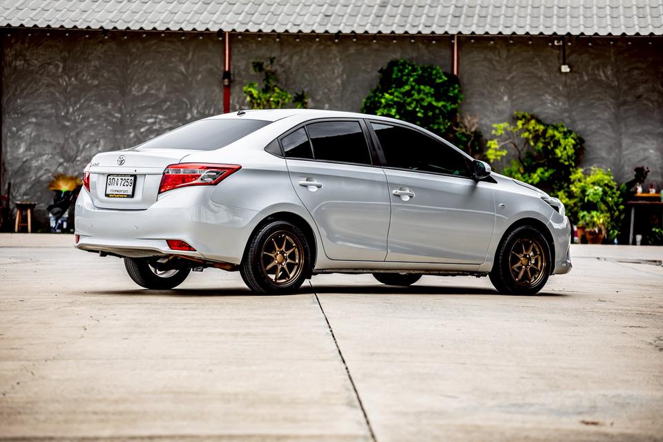 Toyota Vios 1.5J ปี 2014 สีเทา