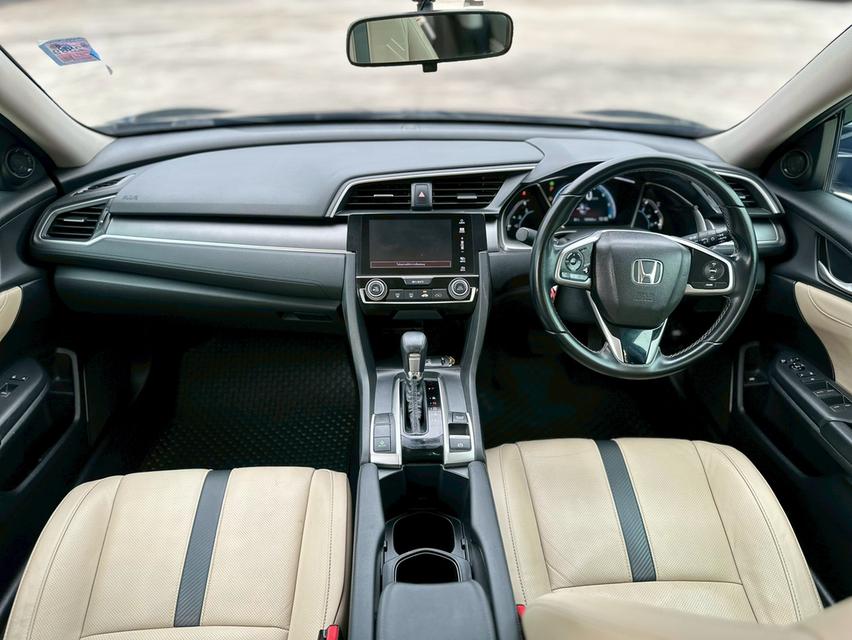 รหัสรถ PAT2121 Honda Civic FC 1.8EL สีดำ ปี 2018 12