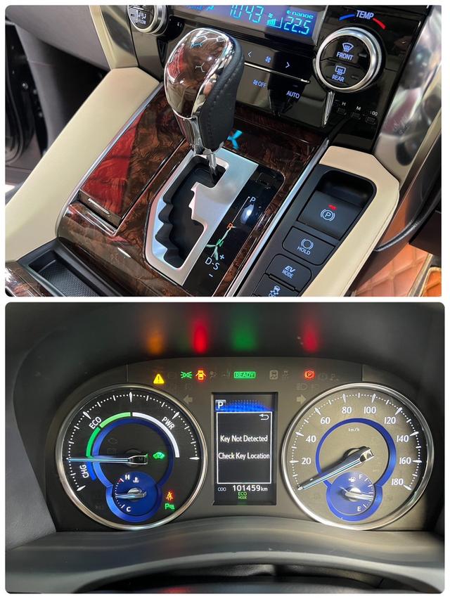 TOYOTA VELLFIRE 2.5 HYBRID X E-FOUR ปี 2019 11