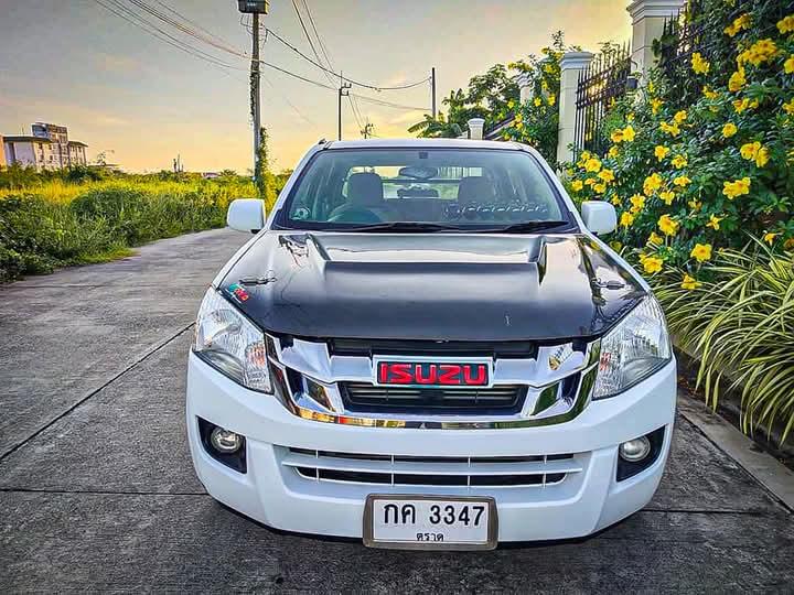 Isuzu D-Max แต่งครบ 2