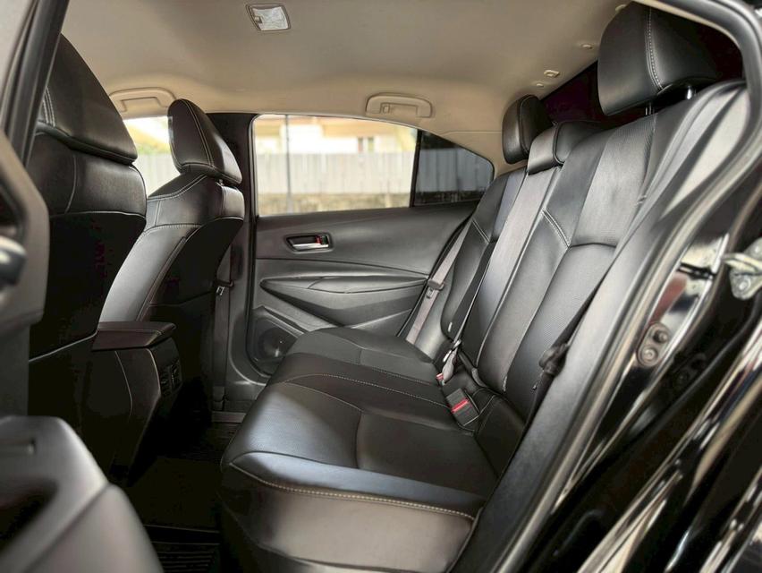 Toyoya Altis 1.8Hybrid High ปี19 16