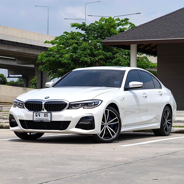 BMW 330e M Sport โฉม G20 จดทะเบียนปี 2021 รหัส 12AT85