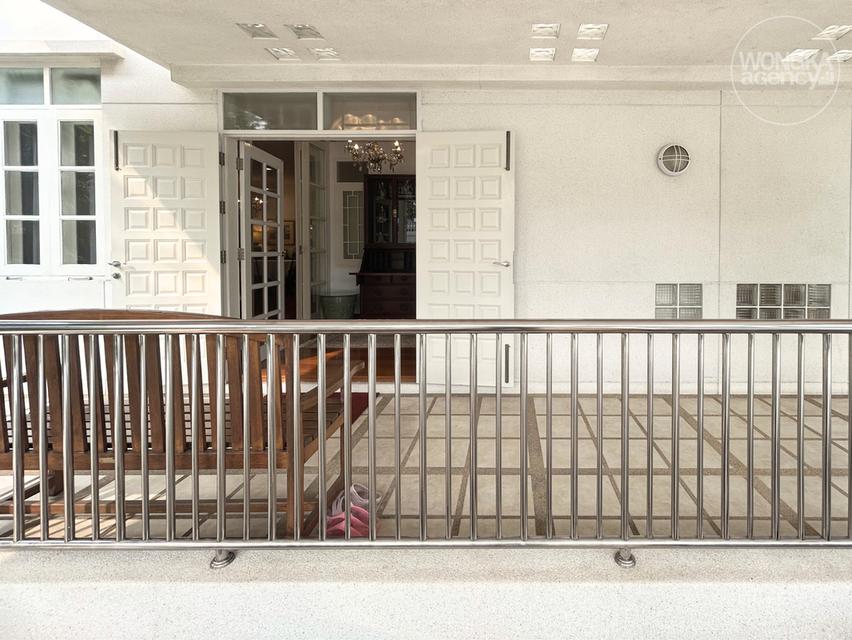 ขายบ้านเดี่ยว หมู่บ้านเมืองทอง 2 โครงการ 3 พัฒนาการ 53 สไตล์ Old Money ออกแบบโดยสถาปนิกชั้นนำ ขนาด 158 ตร.วา ใกล้รถไฟฟ้าหัวหมาก 2 สาย 3