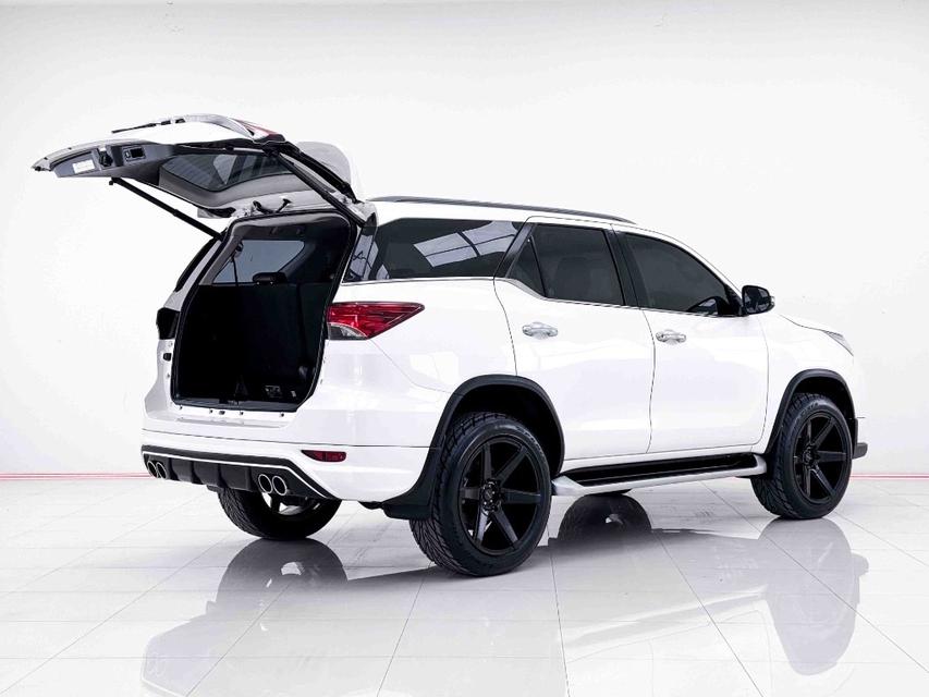 TOYOTA FORTUNER 2.4 V โฉมปี (15-ปัจจุบัน) 2020 รูปที่ 6