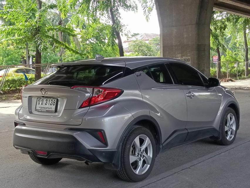Toyota C-HR 1.8MID ปี2018 8
