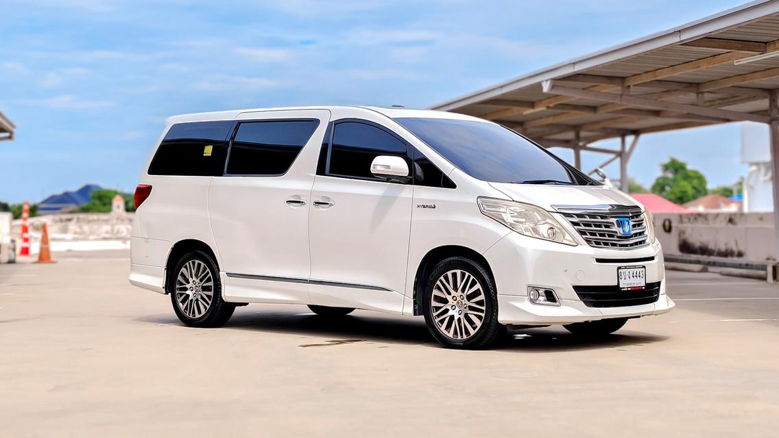 TOYOTA Alphard 2.4 Hybrid E-Four A/T ปี 2013 จด 2014