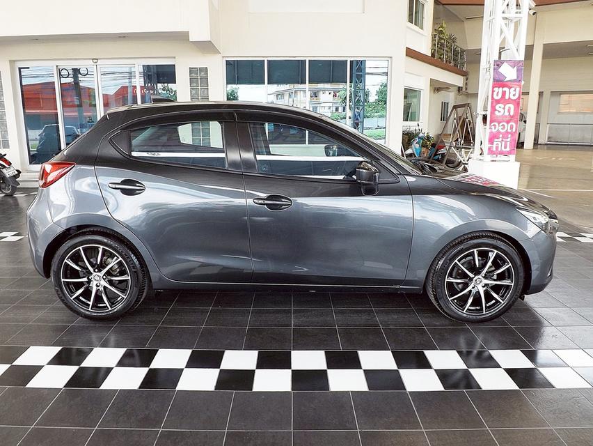รหัสรถ KCY9381 MAZDA 2 HATCH 1.5 XD Sports High Plus AUTO ปี 2018 สีเทา ดีเซล รูปย่อยที่ 3