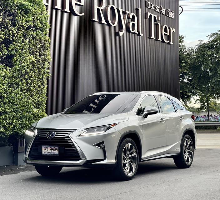 LEXUS  RX450h Premium HYBRID ปี 18 เบนซิล + ไฮบริด รถมือเดียว ป้ายแดง ไม่เคยทำสี จอดในร่มตลอด 