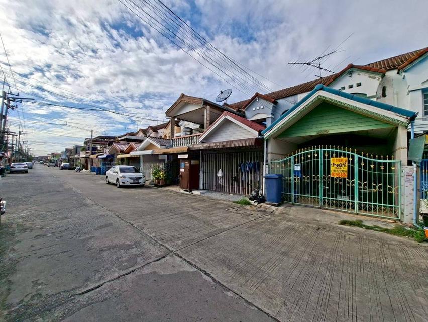 ขายบ้าน 2 ชั้น หมู่บ้านรินทร์ทอง คลอง2 ลำลูกกา 2