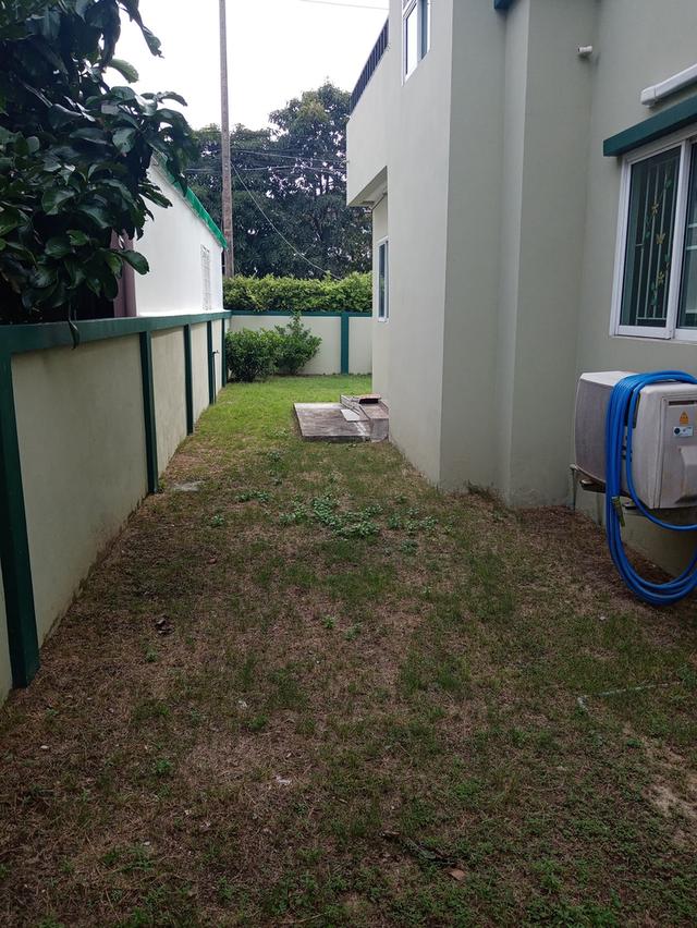 ขายบ้นเดี่ยว 2 ชั้น หมู่บ้านวิสต้าวิลล์ 3 ถนน ลำลูกกาคลอง 8 เลยวัดดอนใหญ่ขึ้นไป  17