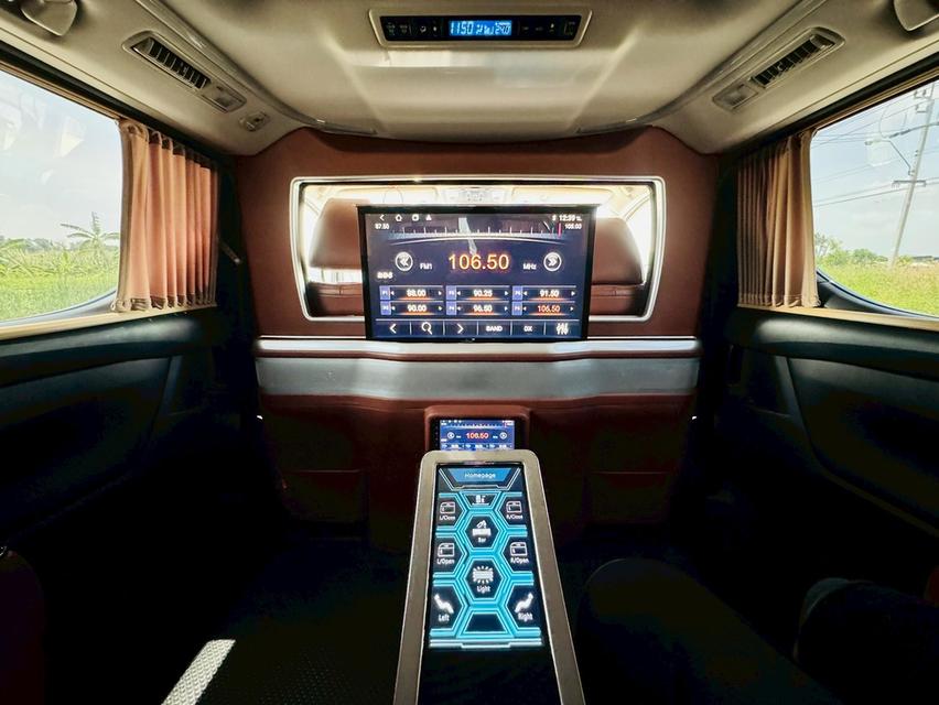 TOYOTA ALPHARD 2.5 HYBRID X E-FOUR 4WD 2020 9