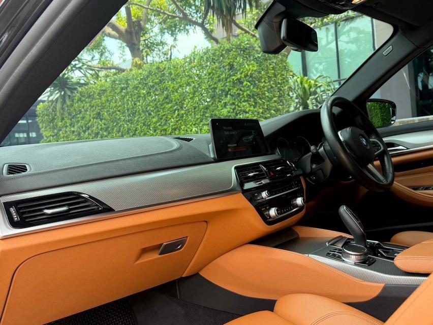 2019 BMW 520D MSPORT G30 รถมือเดียวออกป้ายแดง รถวิ่งน้อย เข้าศูนย์ทุกระยะ ไม่เคยมีอุบัติเหตุครับ 11