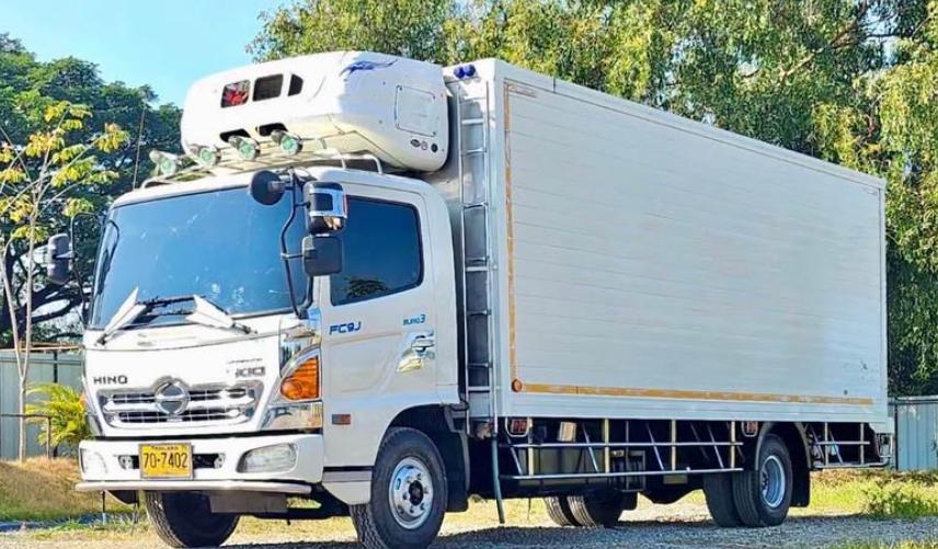  2018 6 ล้อตู้เย็น HINO FC9J 210 