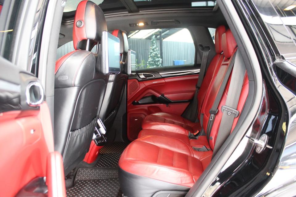 รหัสรถ AVA4139 📌 Porsche Cayenne E Plug in 2017 Facelift Look 2025 สวยๆ พรัอมๆ ล้อ 21 ยางใหม่ปี 25 รูปที่ 16