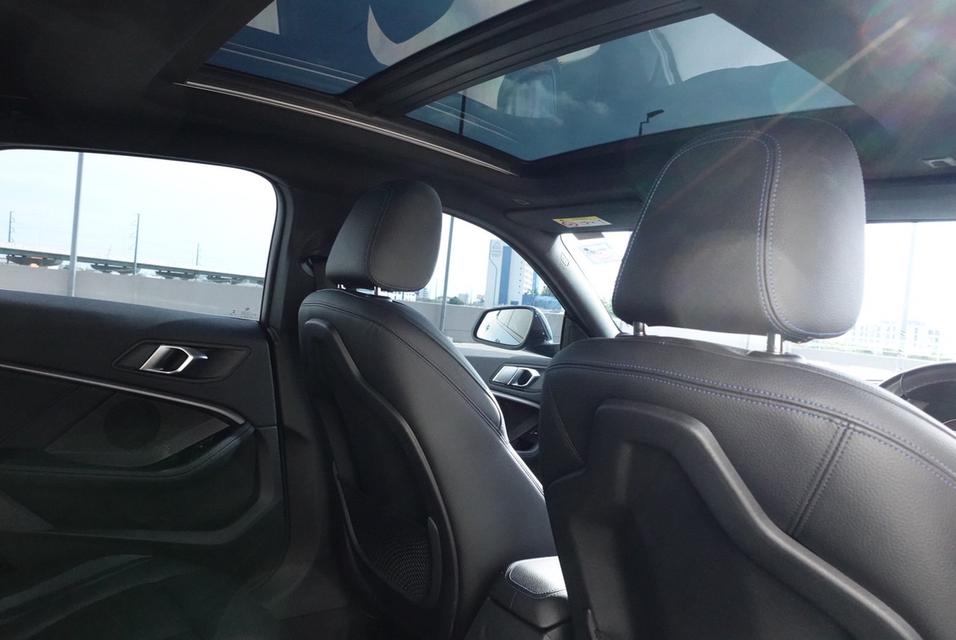 ขาย BMW 220i Gran Coupe' M Sport ปี2023 คศ.2021 รถมือเดียว สีสวย 12