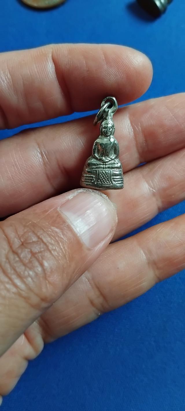 พระกริ่งพ่อโสธรรเก่า