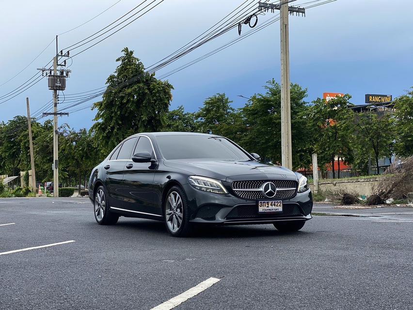 Mercedes-Benz C300e Avantgarde EQ Power 2019