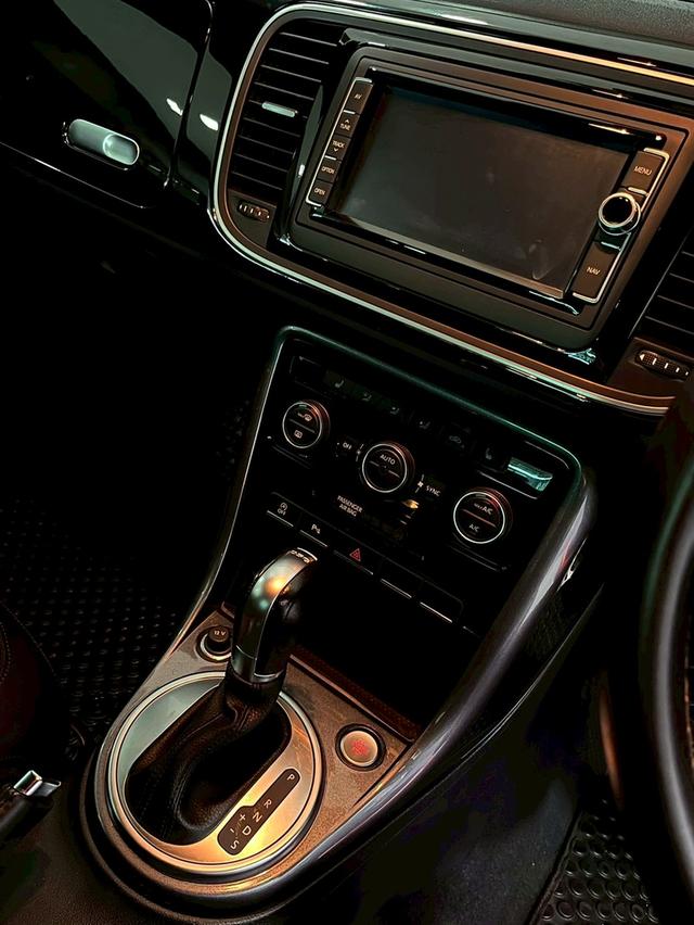 Volkswagen Beetle 1.4 TSI Coupe R-Line 2020 รถมือเดียว 13