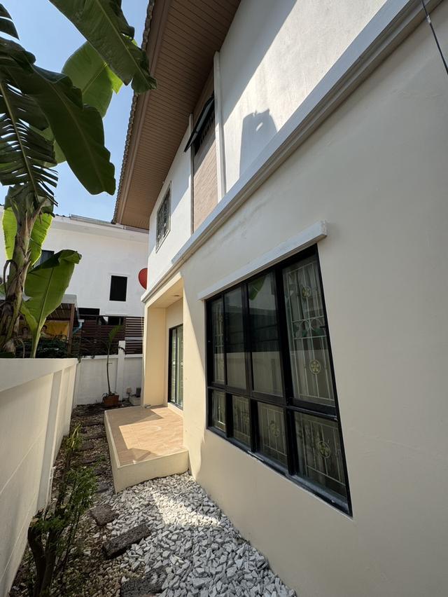 ให้เช่า บ้านทาวน์เฮาส์หลังมุม ไซส์ใหญ่ (36 ตร.วา) 3น3น หมู่บ้านลิฟวิ่ง พาร์ค พระราม5 บางศรีเมือง นนทบุรี 15