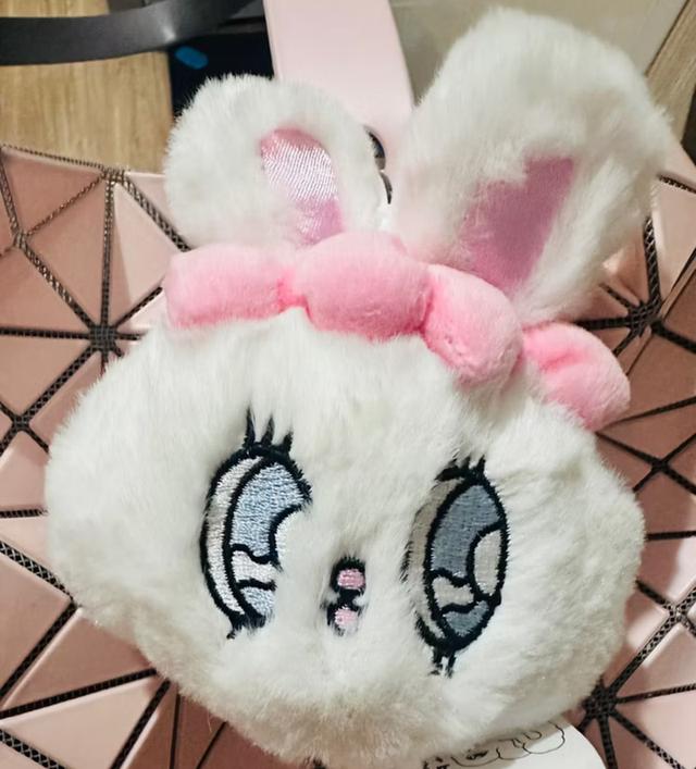 ตุ๊กตา Esther Bunny ใส่ของได้ 2