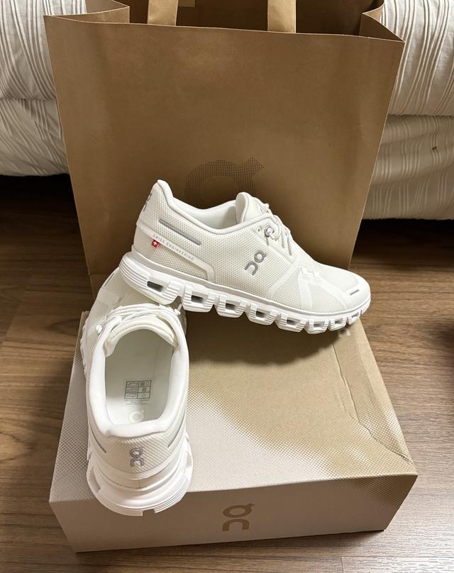 รองเท้า OnCloud 6 สีขาว ของใหม่ รูปที่ 5