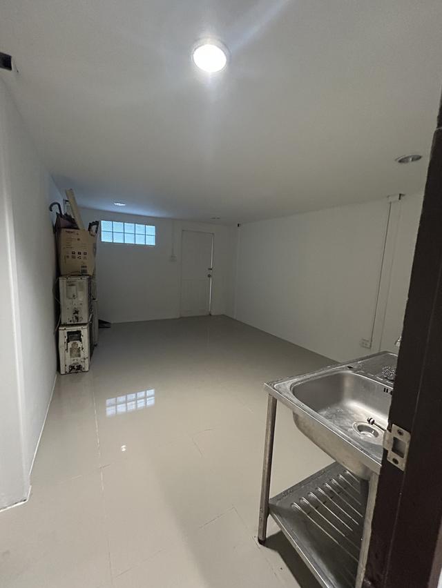 ใหเช่า/ขายตึกแถวใกล้ bts ศรีอุดม 4