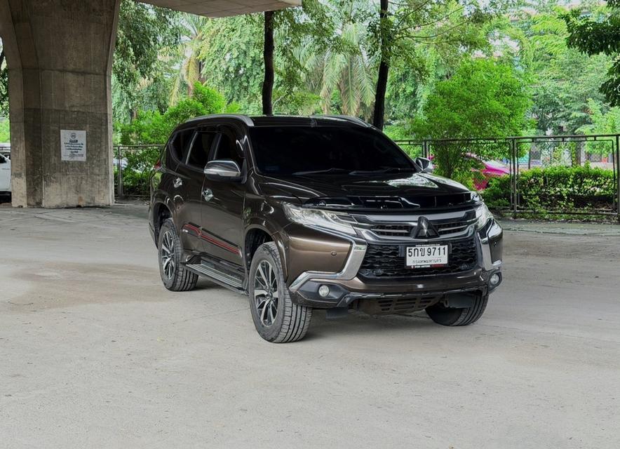 Mitsubishi Pajero Sport 2.4 GT ขับสี่ 4WD ปี 2015 จดปี 2016