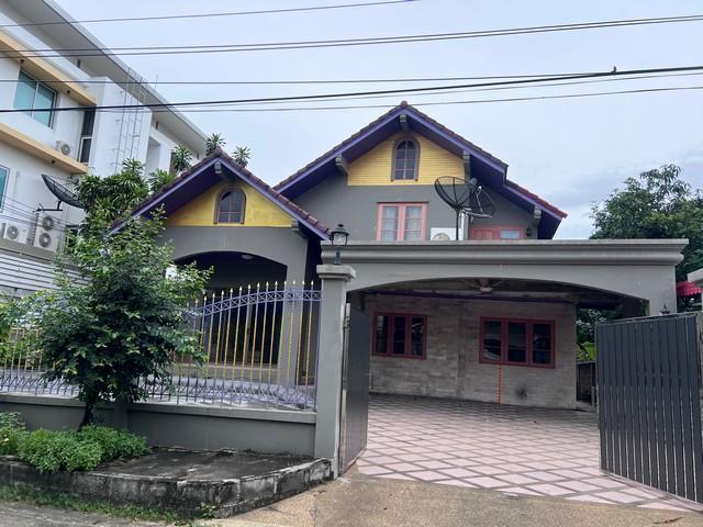 ให้เช่าบ้านเดี่ยว 2 ชั้น 100 ตรว. หมู่บ้านสวนนครินทร์ โครงการ1 ซ.ศรีนครินทร์ 46 ใกล้พาราไดซ์ 1