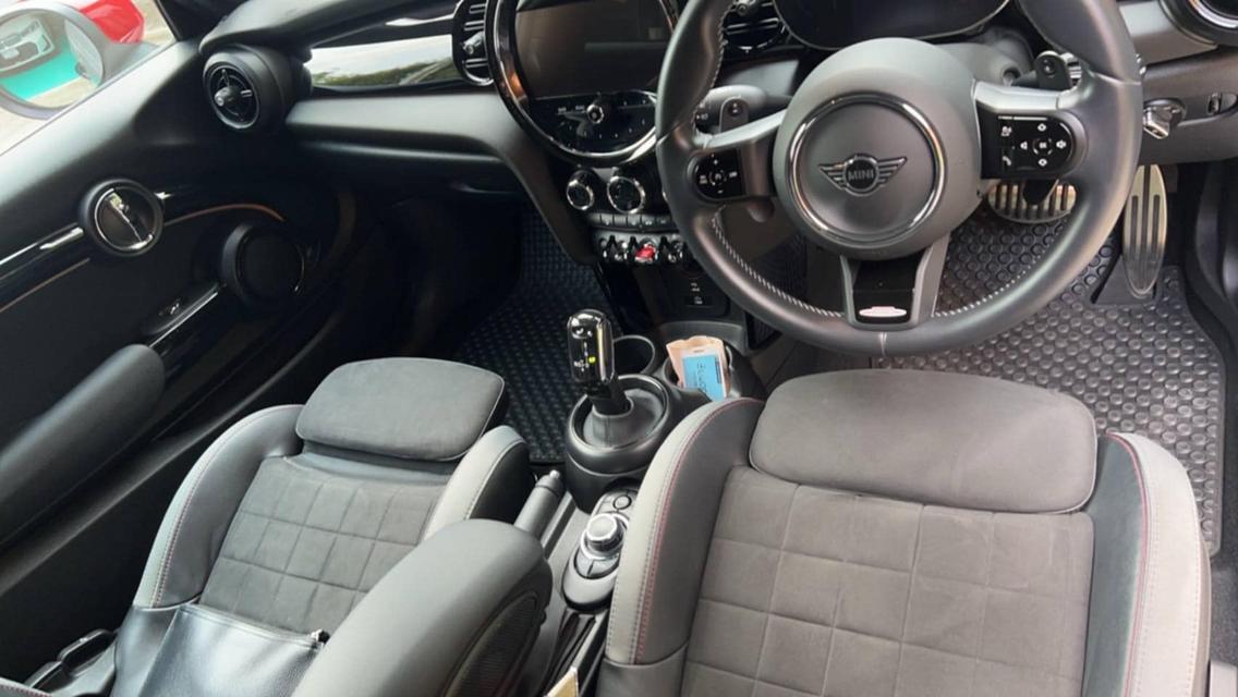 ขายดาวน์ MINI John Cooper Works Hatch ปี2023 7