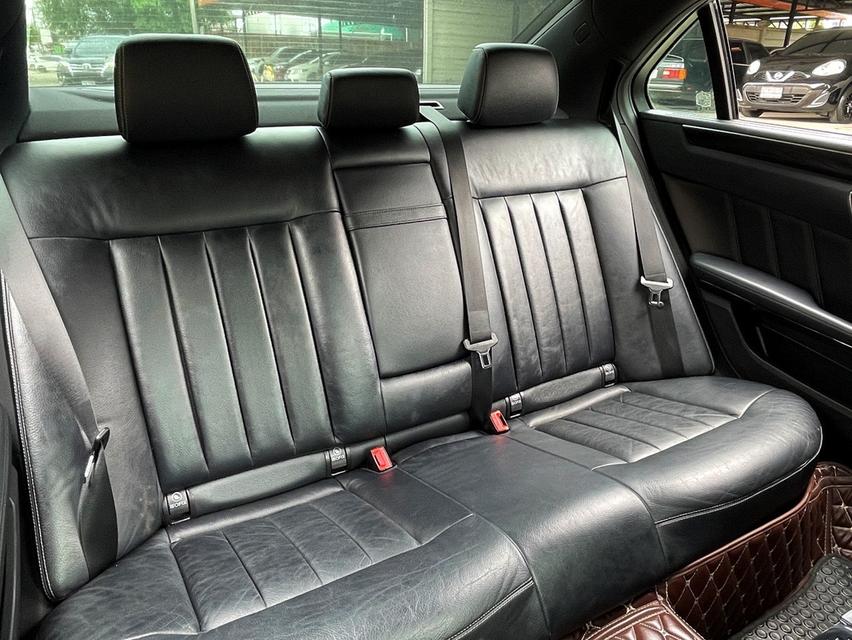 รหัสรถ DWC8640 MERCEDES BENZ E300 2.2 BLUETEC HYBRID EXECUTIVE ปี 2015 สภาพนางฟ้า 12