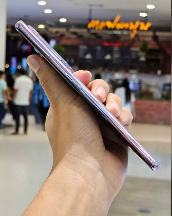 ปล่อยขายมือถือ OPPO Reno10 สีม่วง 3