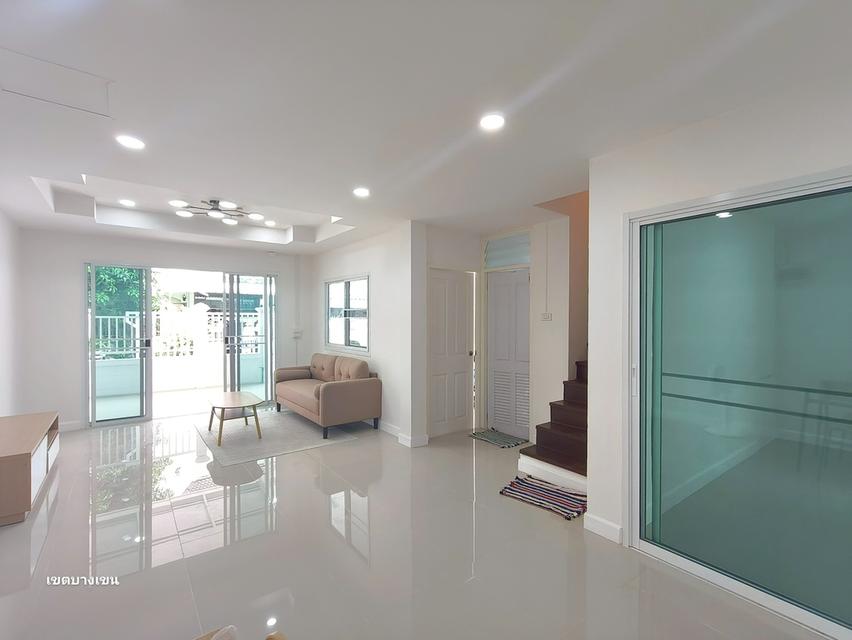 บ้านรามอินทรา ทาวน์เฮ้าส์ หมู่บ้านเสนาวิลล่า 9 คู้บอน 27 แยก 60 นัดชมบ้าน 085-318-6868 คุณวา 8