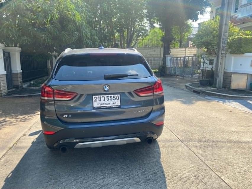 ส่งต่อรถบ้านสภาพนางฟ้า BMW X1 xLine จดทะเบียนปี 2021 BSI+Warranty เหลืออีก 3 ปี 2026-2028 รูปย่อยที่ 4