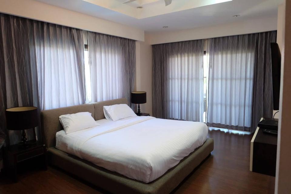For rent pool villa European home place 13