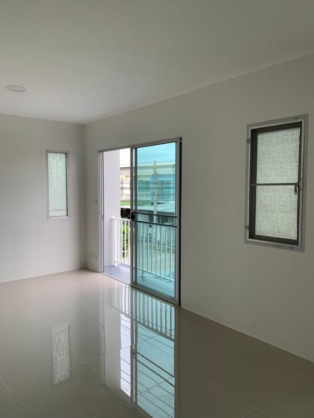 #🏡 ขายทาวน์เฮาส์ 2 ชั้น หลังมุม รีโนเวทใหม่ทั้งหลัง 📍 หมู่บ้านเดอะคอนเน็ค 22 (มีนบุรี-รามอินทรา) 15
