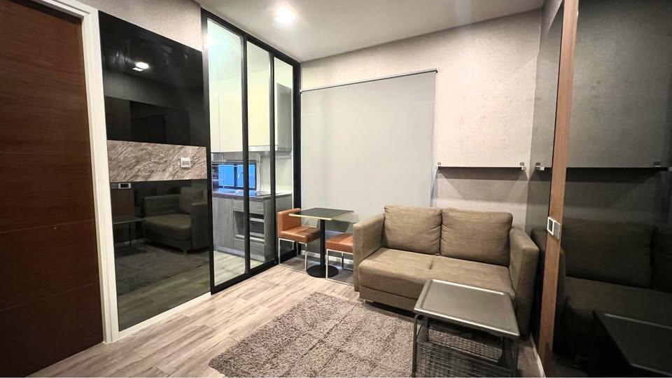 ขายคอนโด 1ห้องนอน MRT ลาดพร้าว Brown Ratchada 32 (บราวน์ รัชดา 32) 1