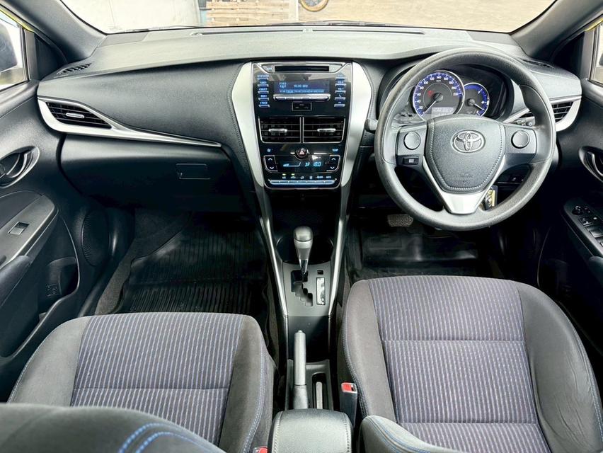 Toyota Yaris 1.2E ปี 2017 6