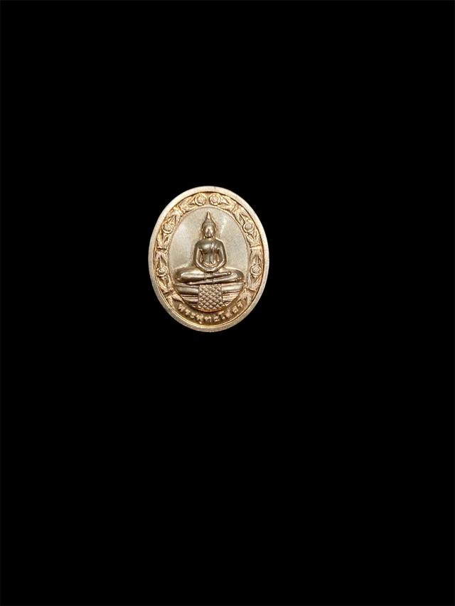 เหรียญรูปไข่หลวงพ่อโสธร วัดโสธร พิมพ์สองหน้าเนื้อทองแดงขัดเงา พระแท้ 3