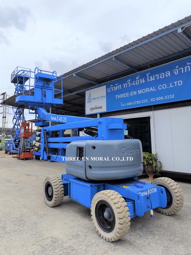 รถกระเช้า Boom Lift Genie Z-45/25  5