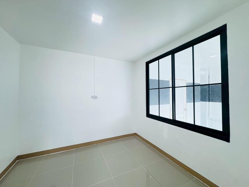 หมู่บ้านพฤกษา​3 7