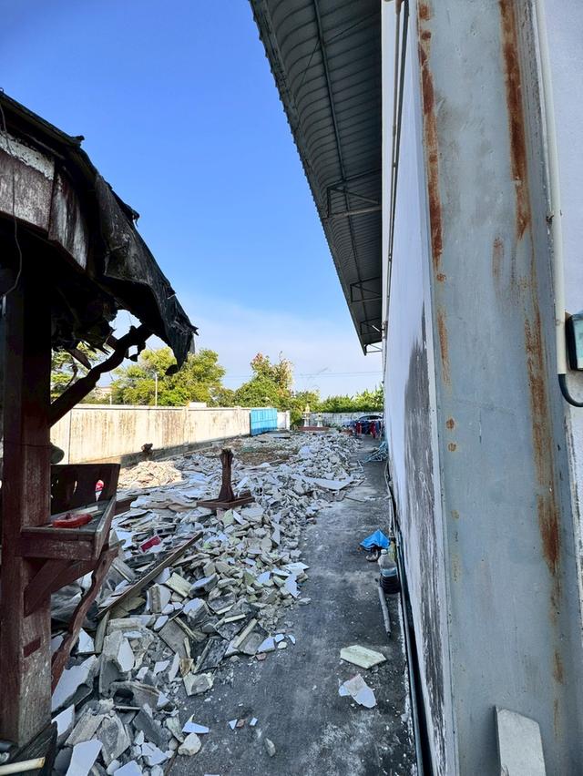 ขายโกดังพร้อมสำนักงานและห้องพักคนงาน ซอยรัตนโชค 12/1 บางปลา 2 สมุทรปราการ (N.1967) 12