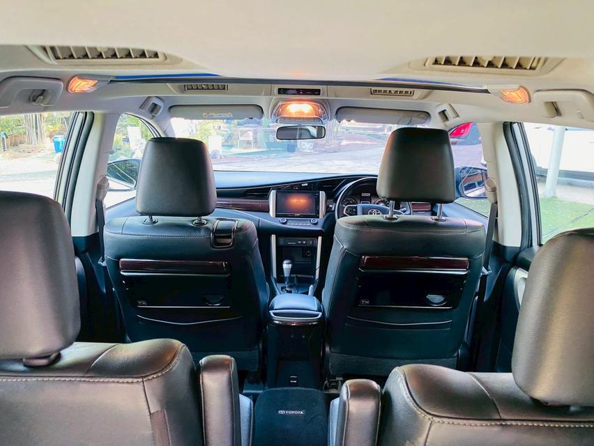 TOYOTA INNOVA รุ่นท็อปสุด CRYSTA 2.8 PREMIUM ปี 2022 รูปที่ 13