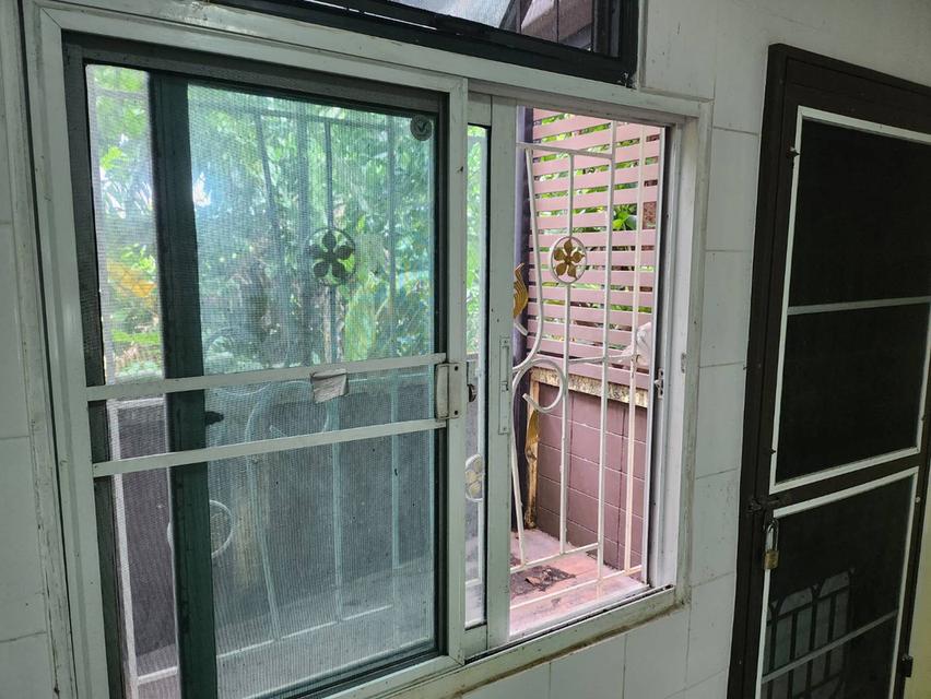 บ้านทาวเฮาท์ 2 ชั้น 6