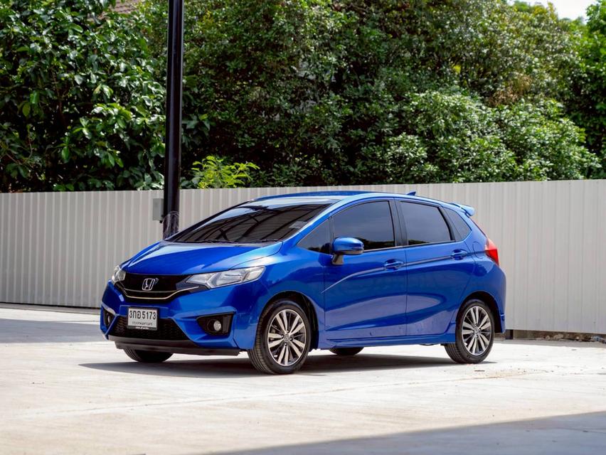 Honda Jazz 1.5SV ปี จด 2015