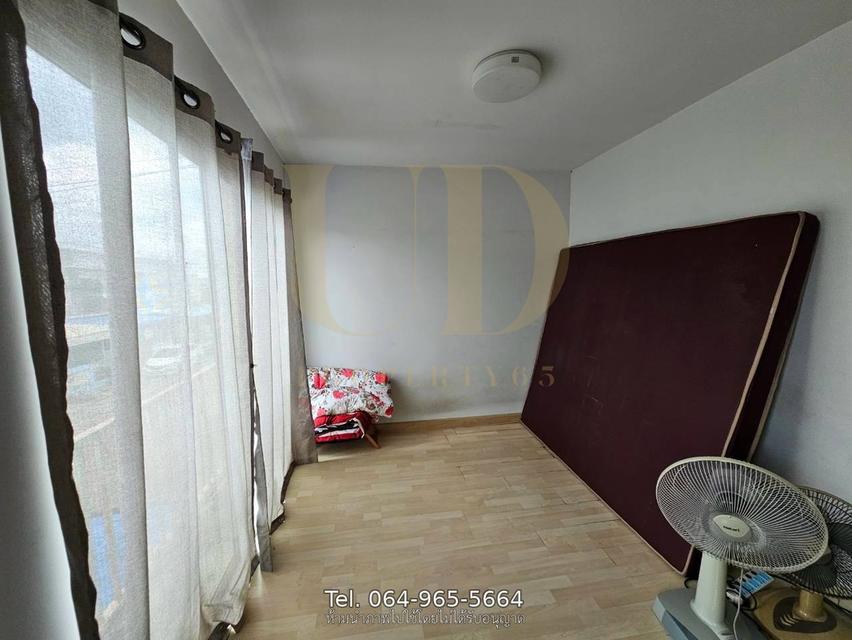 ขายทาวน์โฮม 2 ชั้น หมู่บ้าน The Connect 22 รามอินทรา–มีนบุรี บ้านขนาดกำลังดี ฟังก์ชันครบ เหมาะสำหรับอยู่อาศัยเป็นครอบครัว ✨ 5