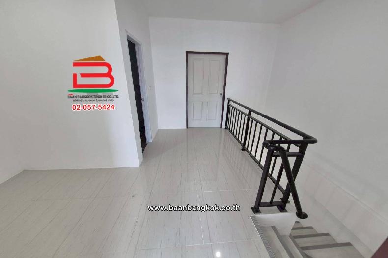 ทาวน์เฮาส์ หมู่บ้าน บ้านสวนปาริชาติ เนื้อที่ 19 ตร.ว ใกล้สถานีรถไฟฟ้าคลองบางไผ่ ตำบลเสาธงหิน อำเภอบางใหญ่ นนทบุรี 9