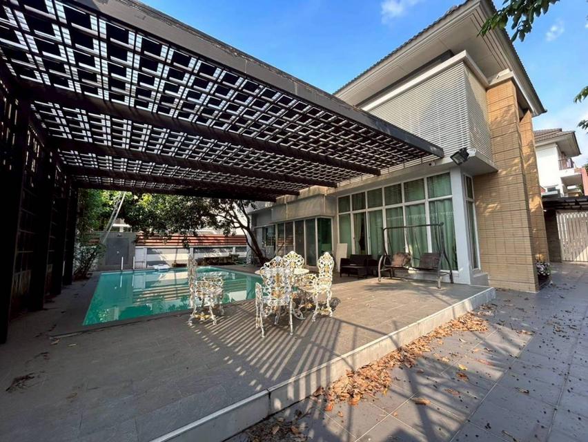 Sale / Rent Grand Bangkok boulevard Kasert- Nawamin 129 square wah. With a bid swimming pool. 5 bedrooms 7 bathrooms Fully furnished Sale 30 Million 7