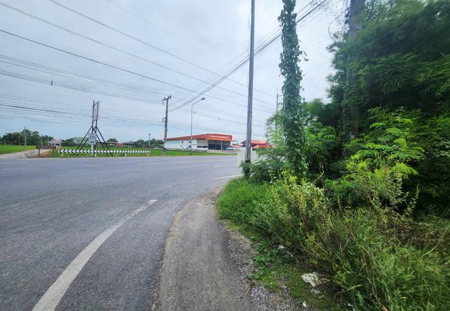 ขายที่ดิน คลอง 14 ติดถนนลำลูกกา เนื้อที่ 6-3-59 ไร่ ถมแล้ว ติดถนน 2 ด้าน 6