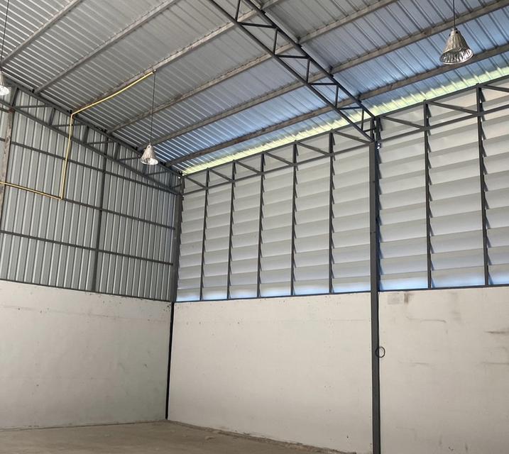 ธุรกิจเริ่มโต แต่ถ้าที่ไม่พอ…ธุรกิจก็โตต่อไม่ได้  📦 โกดังให้เช่า ย่านสายไหม31 เริ่มต้นแค่ 5,000 บาท  ของมีที่เก็บ ธุรกิจก็มีที่โต 7