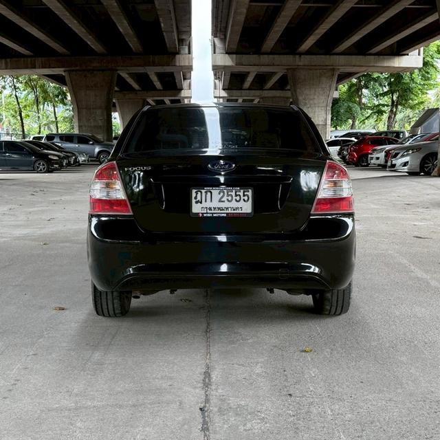 ขายด่วน! Ford Focus 1.8 Sedan AT ปี 2011 รถสวยมือเดียว สภาพดี พร้อมขับทันที! 6